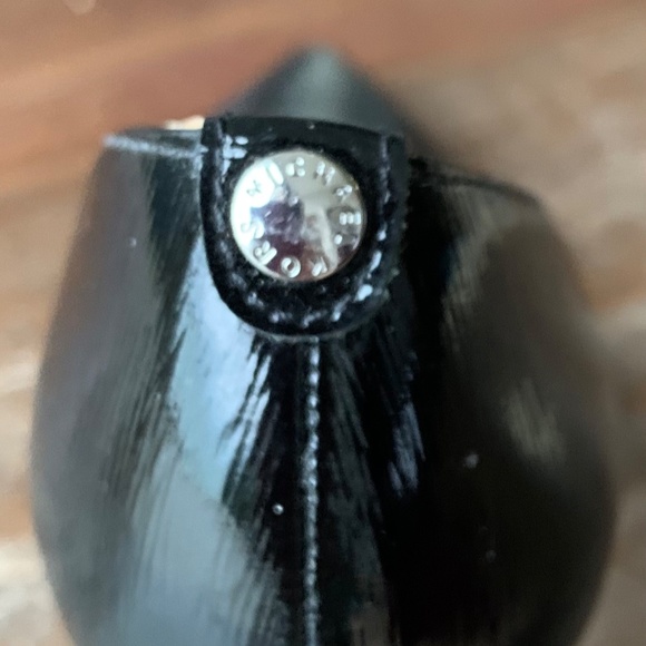 Michael Kors pointed toe D'Orsay black pumps - Picture 7 of 9